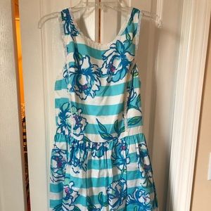 Lilly dress